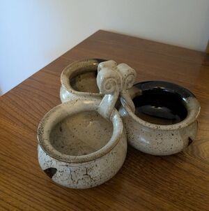 Vintage 70s 80s Pottery Triple Three-Way Connected Serving Bowls
